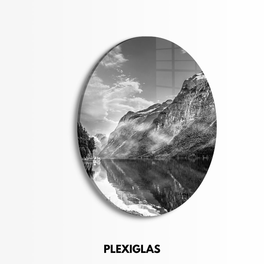 plexiglas-muurcirkel-zwart-wit-landschap-berg